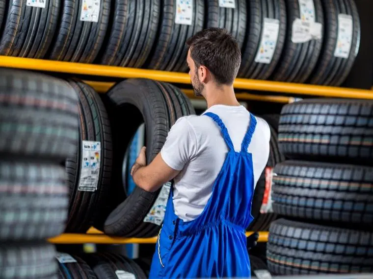 Gümüldür Oto Lastikçi